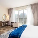 Luxury Stay In Al Nahda, Dubai