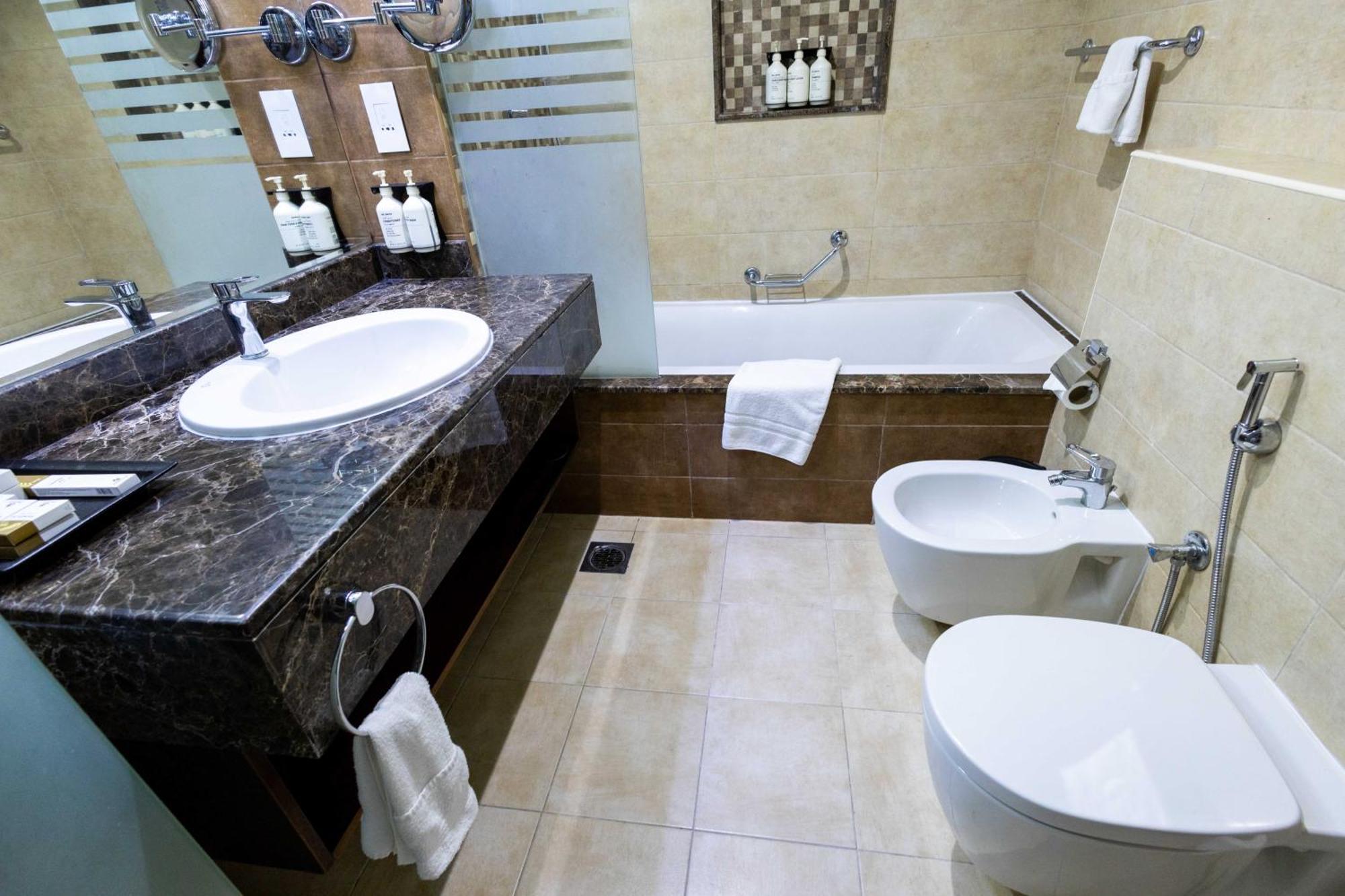 Apartment Luxury In Al Nahda, *